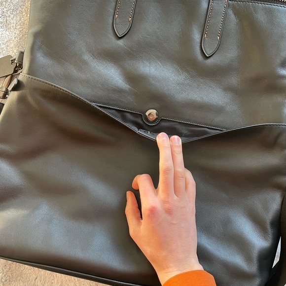 Coach laptop carrier - Picture 12 of 12